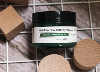 Review kem dưỡng Some By Mi AHA-BHA-PHA 30 Days Miracle Cream: trị mụn cho da mịn sạch trơn