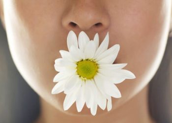Bỏ túi một số mẹo hay giúp bạn khử mùi khó chịu của cơ thể
