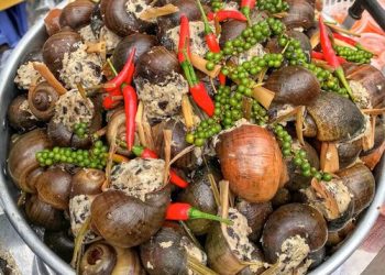 Làm ngay kẻo thèm – ỐC NHỒI THỊT cực hấp dẫn đã có mặt ở thiên đường ăn uống Hồ Thị Kỷ