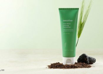 Review mặt nạ tẩy tế bào chết Innisfree Green Barley Gommage Peeling Mask