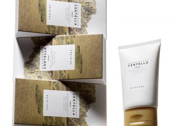 Review kem dưỡng ẩm chiết xuất rau má Skin1004 Madagascar Centella Cream