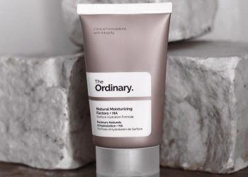 Review kem dưỡng The Ordinary Natural Moisturizing Factors + HA: dưỡng ẩm da căng bóng