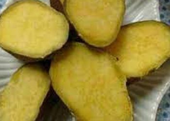 Bất ngờ ăn miếng khoai lang cực ngon mới biết cách luộc cực ngon, cực dễ nhưng không cần nước