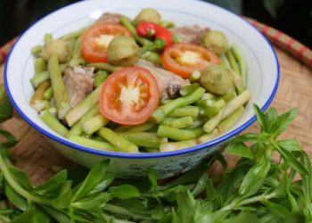Ngó sen ai cũng biết, nhưng có một loại ngó khác cực ngon nhiều người không biết, mùa này hãy tìm mua về ăn ngay
