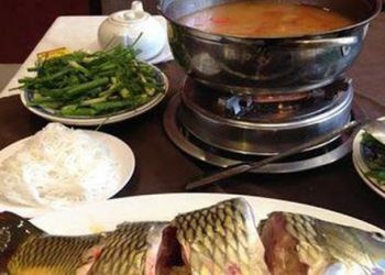 Tự làm lẩu cá thơm ngon, không béo và đặc biệt không hề tanh nhờ thao tác đơn giản này