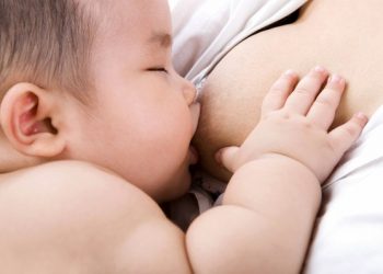Mách mẹ 15 mẹo hay để sữa về dạt dào mà ít ai biết đến