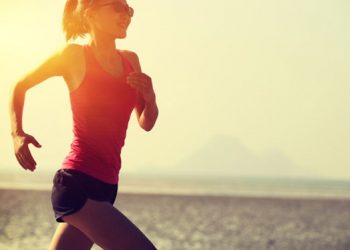 Cách nhận biết và xử trí tình trạng cơ thể giữ nước
