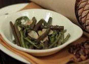 Cây mà người phụ nữ rơi xuống vực ở Yên Tử ăn để sống sót không ngờ là đặc sản ở nhiều nơi