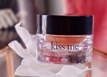 Review mặt nạ ngủ môi Philosophy Kiss Me Tonight: dưỡng môi mềm mịn suốt mùa Đông lạnh giá