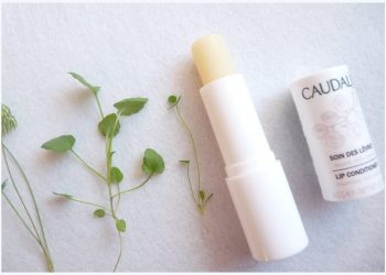 Review son dưỡng Caudalie Lip Conditioner: Dưỡng môi ẩm hồng