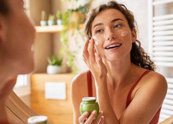 Tại sao da nhạy cảm nên dùng các sản phẩm tự nhiên?