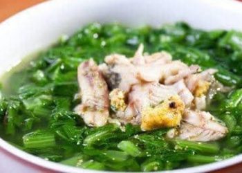Cá rô rau cải nấu gừng của nhà hàng giờ không ngon và kích thích vị giác như nhà nông nấu?