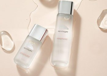 Review dưỡng chất căng mướt da L’Oréal Paris Revatalift Crystal Micro Essence