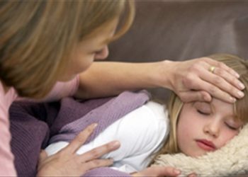 Phân biệt say nắng, cháy nắng, mất nước và cách thức đối phó
