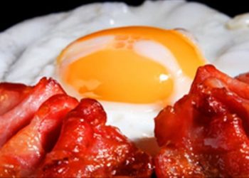 Nghi cholesterol cao phải làm gì để không có nhứng biến chứng nguy hại?