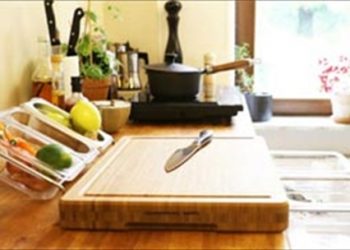 Liệt kê những món đồ nhà bếp cần vứt ngay để bảo vệ sức khỏe