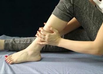 Ghi nhớ ngay những cách sau để đối phó với chứng chuột rút chân