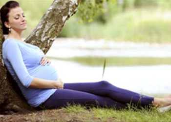 Cách đơn giản giúp mẹ bầu đối phó với triệu chứng ốm nghén