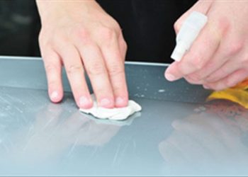 Bật mí 10 mẹo nhỏ đơn giản giúp làm sạch vết bẩn, mùi hôi
