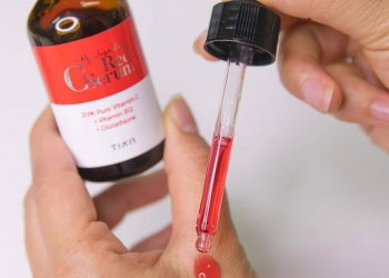 Review tinh chất dưỡng trắng da Tiam My Signature Red C Serum