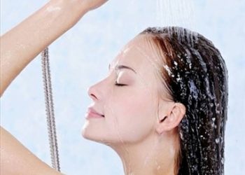 11 lợi ích tuyệt vời của tắm nước lạnh đối với sức khỏe chúng ta
