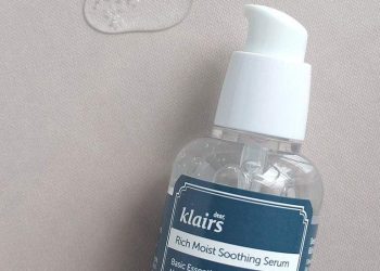 Review tinh chất dưỡng ẩm Klairs Rich Moist Soothing Serum