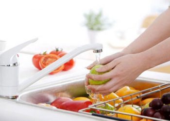 7 cách khử thuốc trừ sâu trong rau quả không nên bỏ qua