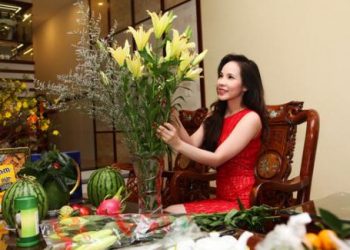 Hướng dẫn tám cách cắm hoa ngày Tết đơn giản nhất bạn nên biết
