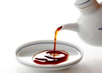 Cách chọn nước mắm ngon mà bất cứ bà nội trợ nào cũng nên biết