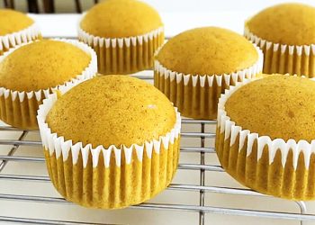 3 cách làm bánh bí đỏ hấp dẫn cực dễ không cần lò nướng