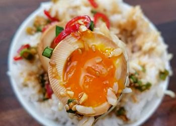 Trứng gà ngâm nước tương kiểu Hàn Quốc và kiểu Nhật vừa ngon vừa dễ làm