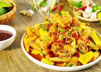 2 cách làm chân gà sốt thái chua cay mặn ngọt bừng tỉnh các giác quan