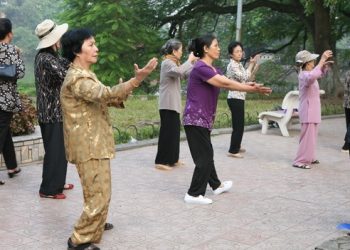 8 cách trị tăng huyết áp không dùng thuốc ai cũng nên biết