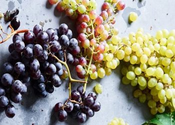 Cách chọn nho bao ngọt không bị chua gắt