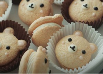 Cách làm bánh Bouchee gấu béo thơm, trẻ ăn thích mê