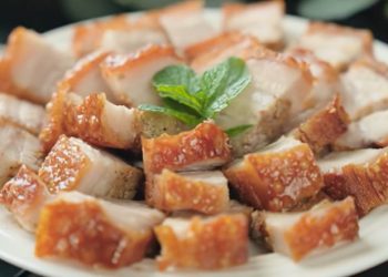 Cách ướp thịt heo quay da giòn vàng rụm, vị ngon đậm đà