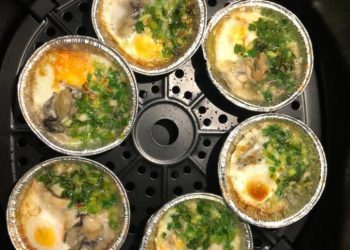 Hàu nướng trứng cút mỡ hành