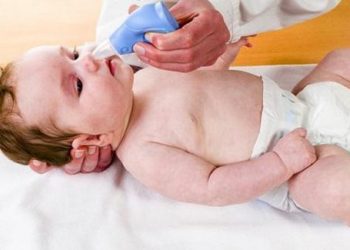 Cách hút mũi cho trẻ sơ sinh chuẩn nhất mẹ nhất định phải biết