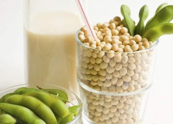 Mách nhỏ cách loại bỏ độc tố đáng sợ trong sữa đậu nành