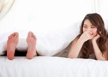 Những cách khử mùi hôi chân mùa hè giúp bạn lấy lại tự tin khi giao tiếp