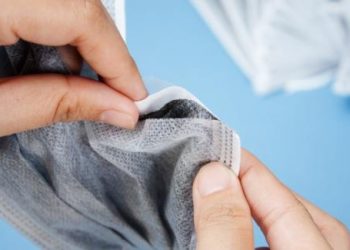 Cách phân biệt khẩu trang y tế giả đơn giản nhất bạn nên biết