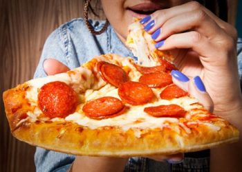 Những cách ăn uống sai lầm khiến bạn không thể giảm cân
