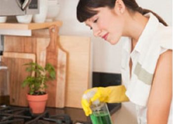 Bí quyết khử trùng vi khuẩn trong nhà bếp bà nội chợ đừng bỏ qua