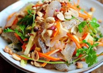 Cách làm nộm sứa giòn tan mát lạnh