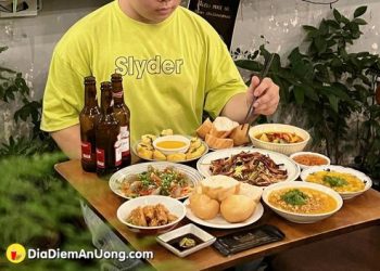 Đổ đứ đừ trước “Biển Muối” có 1-0-2 ở khu D5 Bình Thạnh