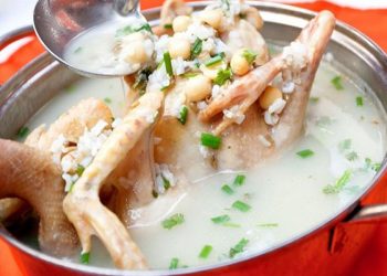 Gợi ý gà luộc ăn với món gì thì vừa ngon vừa bổ, rẻ?