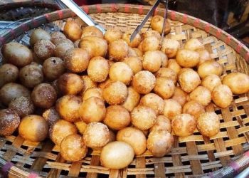 Loại bánh bán lề đường ở Việt Nam lọt top 30 món ngon nhất thế giới