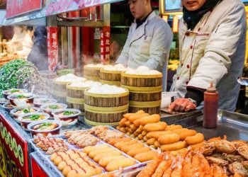 No bụng với các món ăn đường phố Trung Quốc hấp dẫn