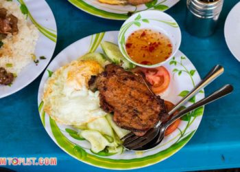 Top 10+ địa chỉ quán cơm tấm đêm TPHCM ăn là nghiền