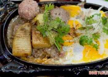 Top 10+ món ngon Sài Gòn quận 1 nhất định bạn phải biết